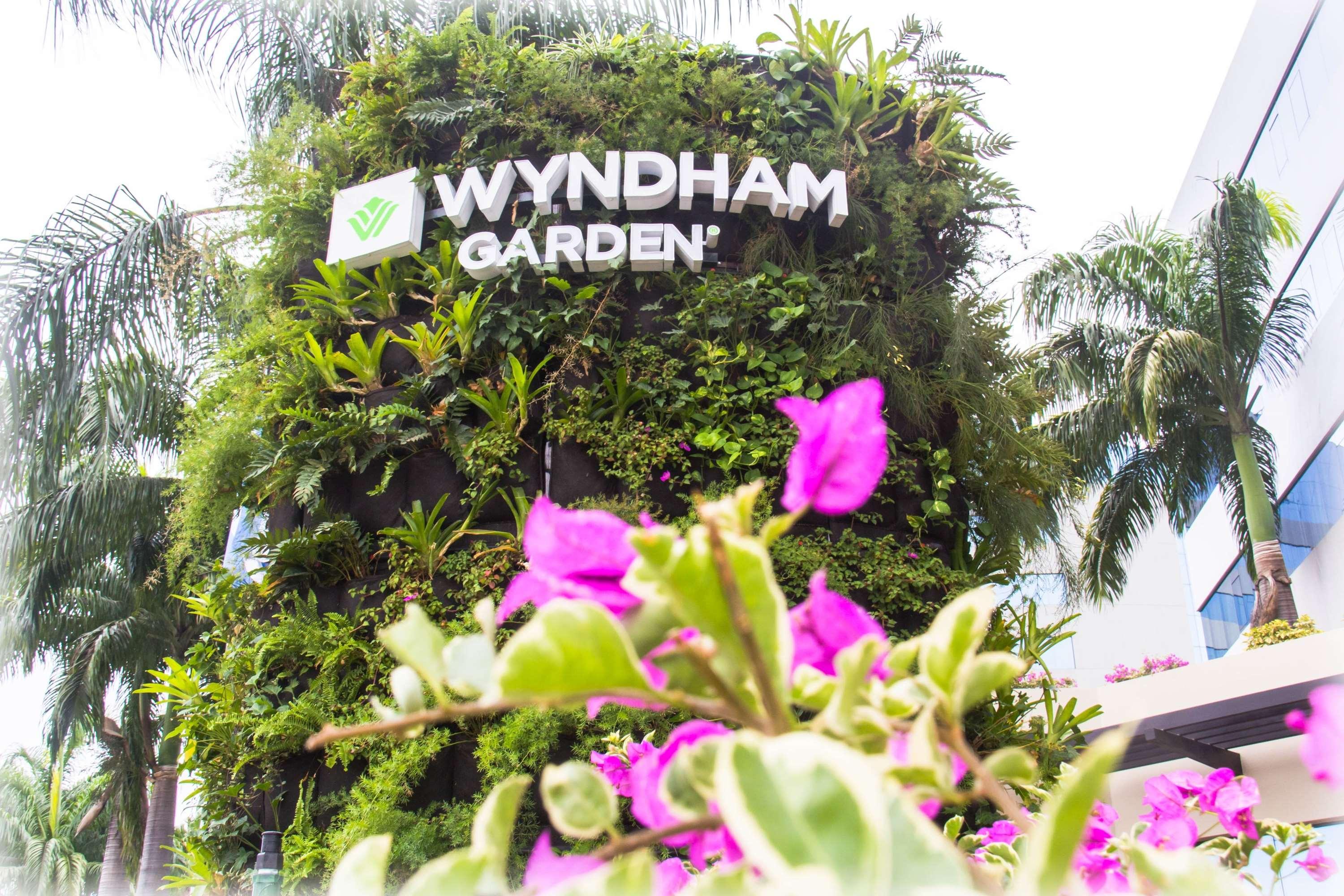 Wyndham Garden Guayaquil Hotel Buitenkant foto